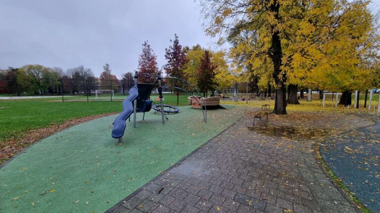 Djecji parkic Vunsko polje u Karlovcu 768x432