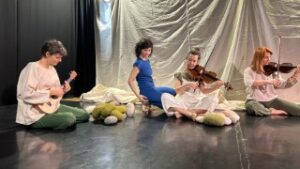 Predstava za bebe Telefon 300x169